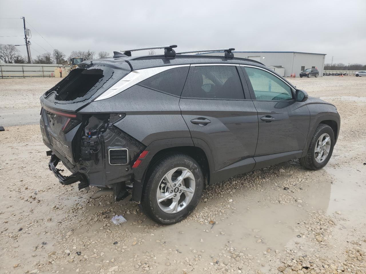 2023 Hyundai Tucson - Image 3
