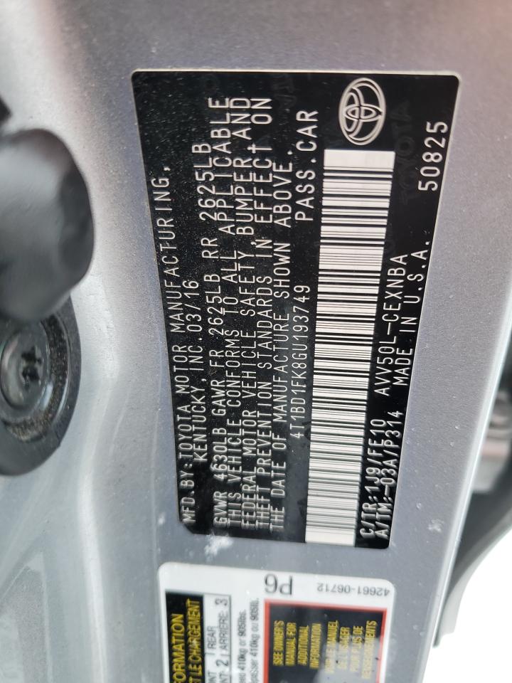 2016 Toyota Camry - Image 13