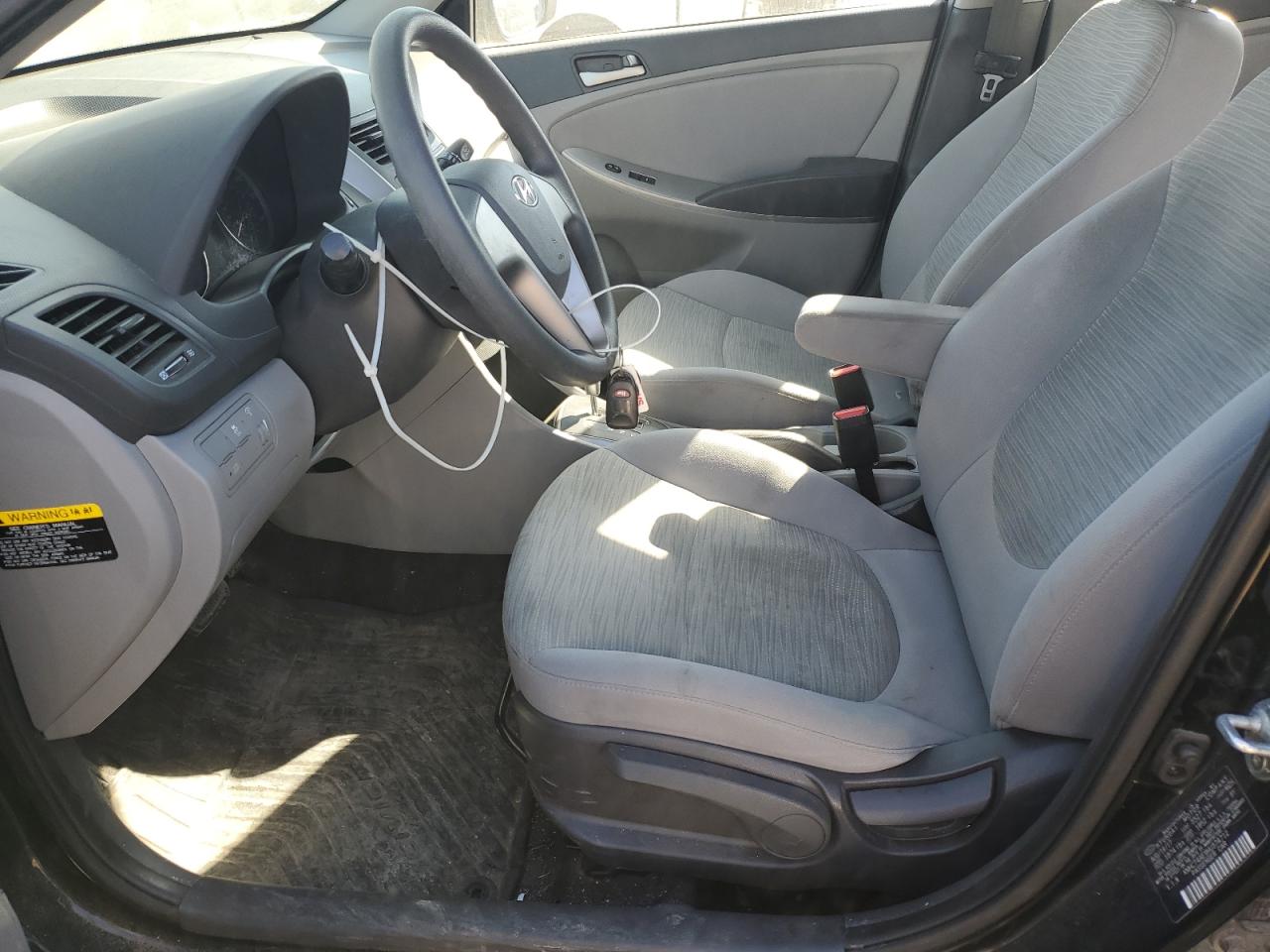2017 Hyundai Accent - Image 7