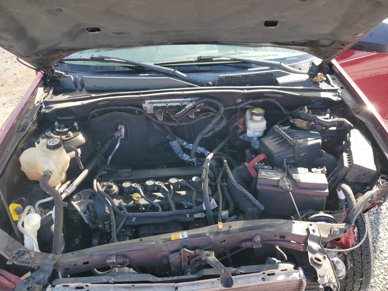 2011 Ford Escape - Image 12