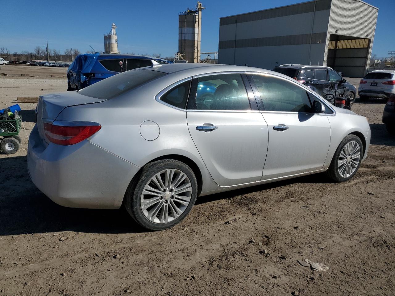 2013 Buick Verano - Image 3