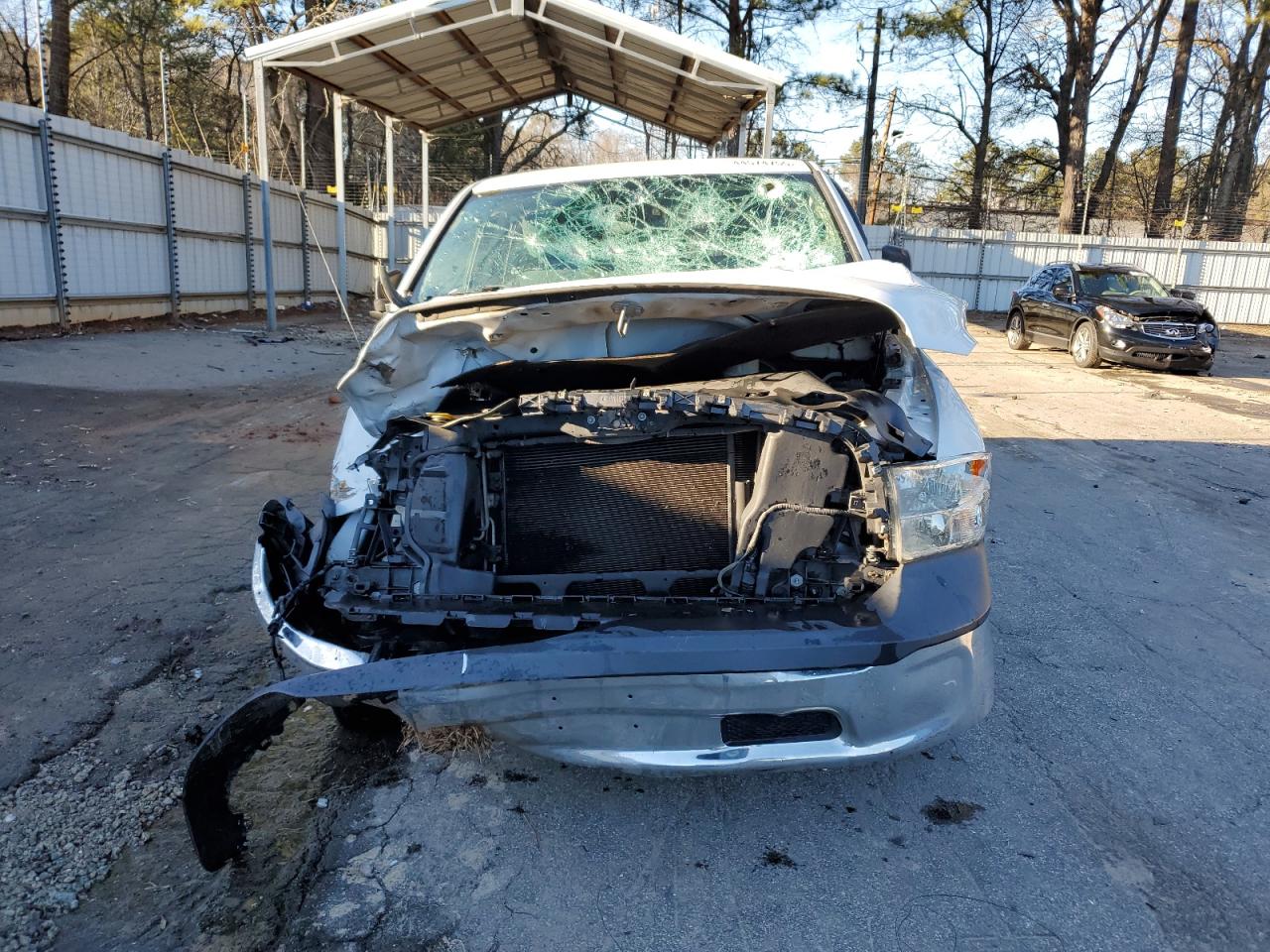 2016 RAM 1500 - Image 5