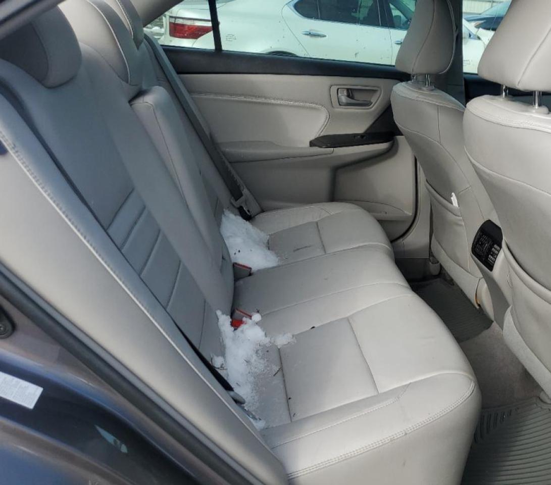 2017 Toyota Camry - Image 10