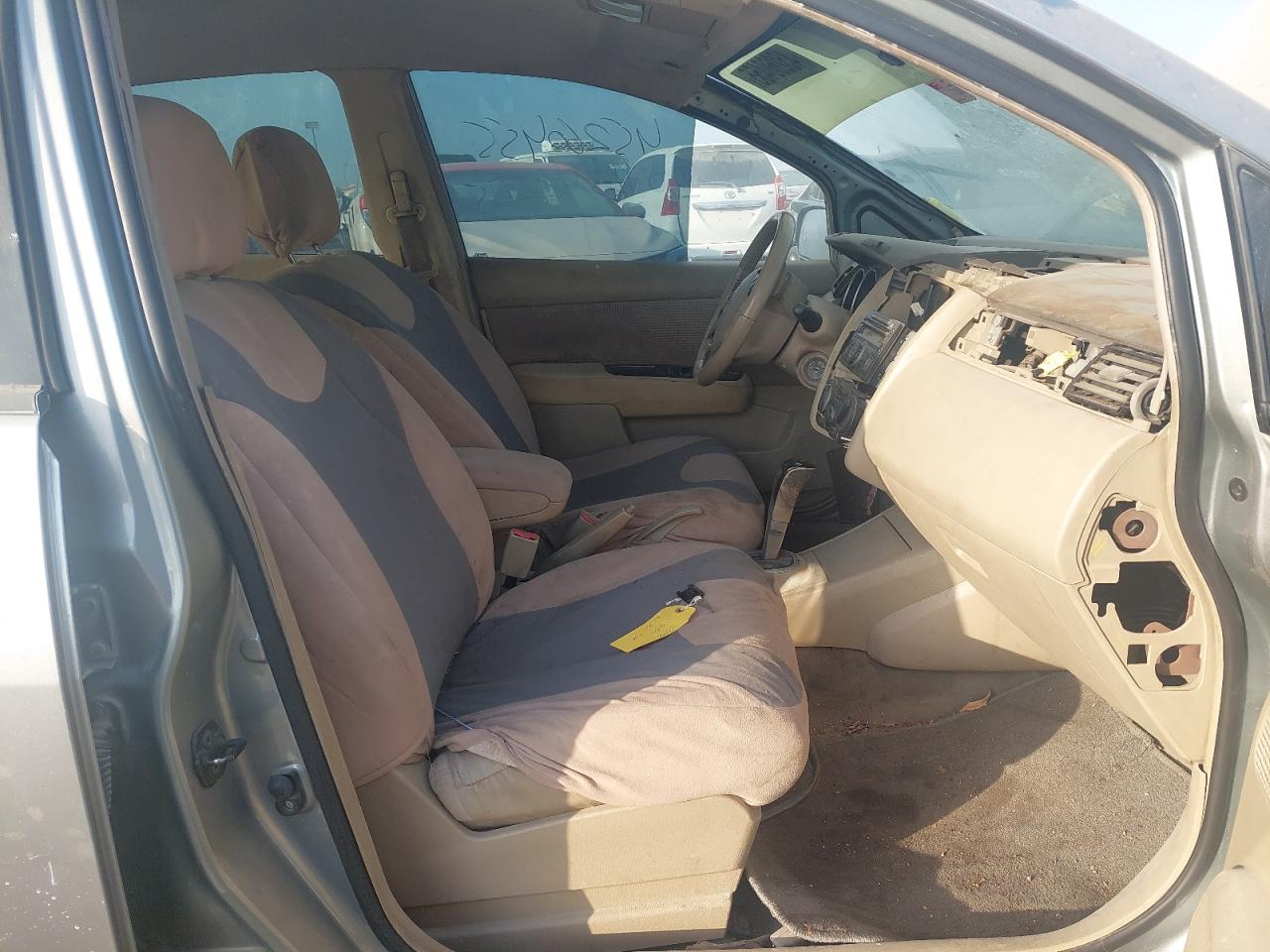 3N1BC1A70BK203082 - 2011 NISSAN TIIDA - #45260455