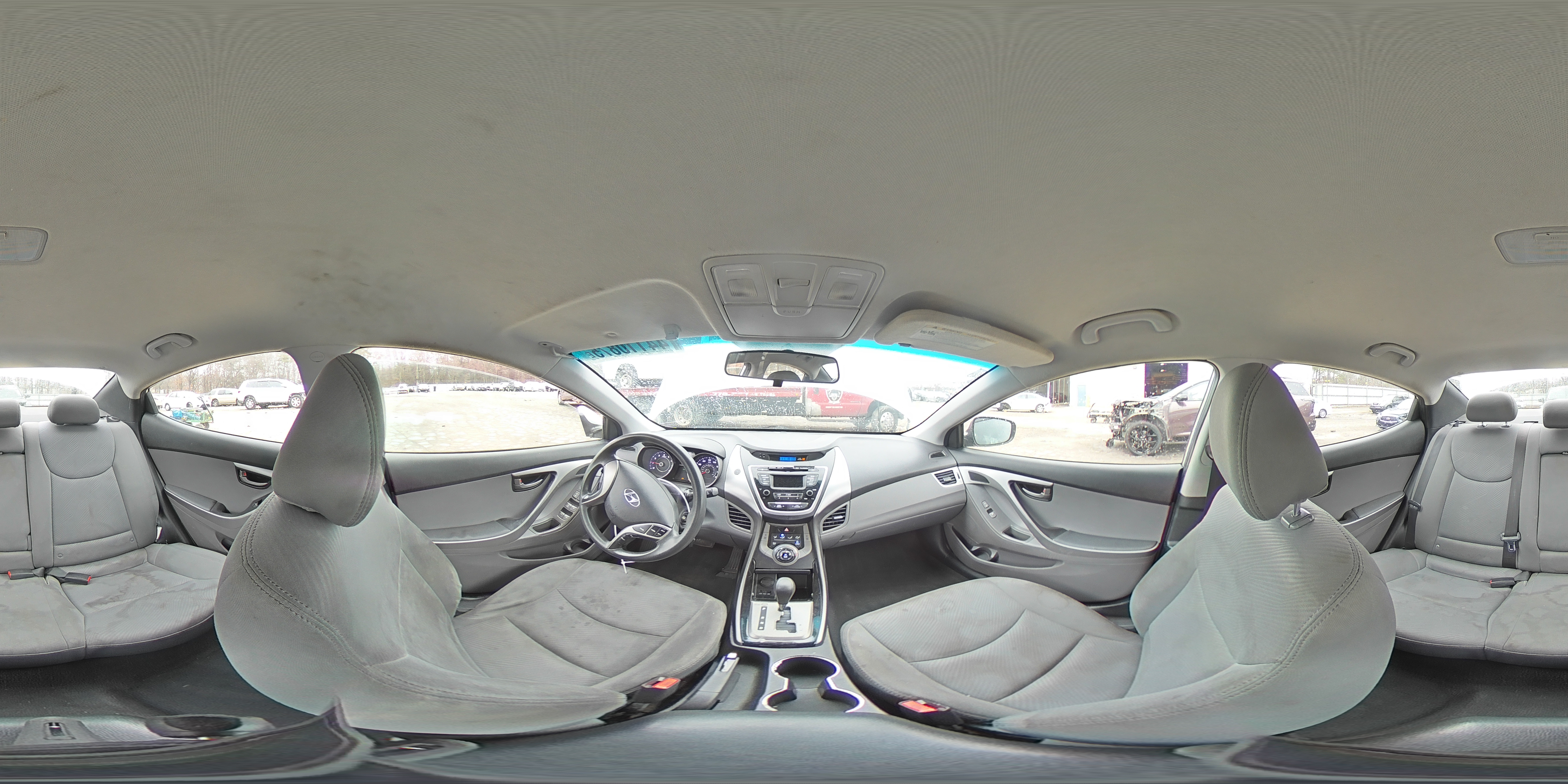2013 Hyundai Elantra - Image 14