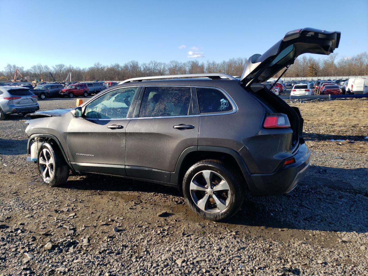 2019 Jeep Grand Cherokee - Image 2