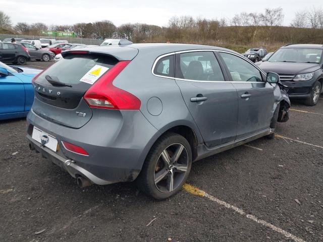 2017 VOLVO V40 R-DESI