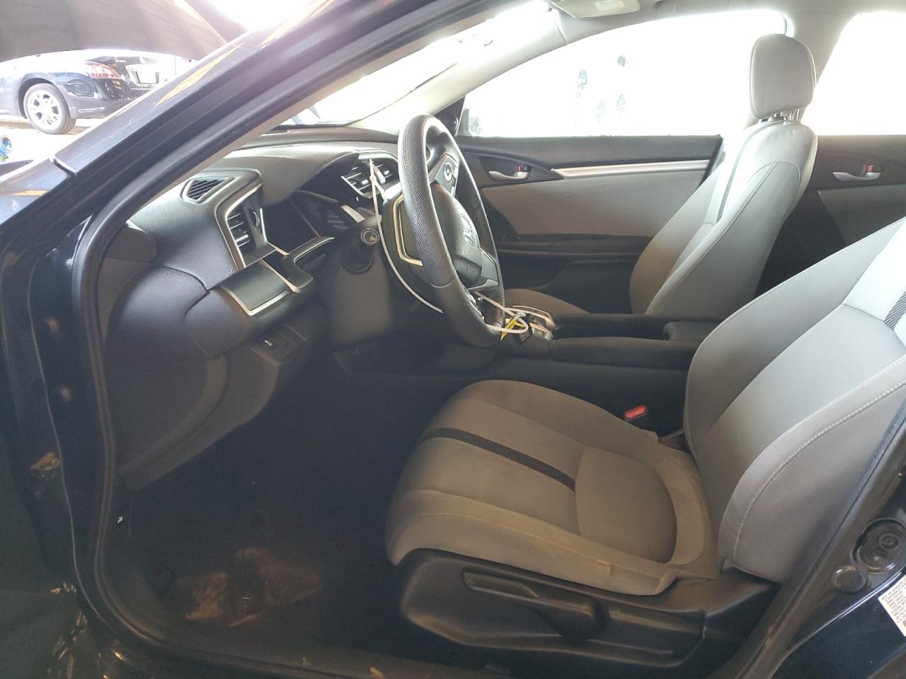 2018 Honda Civic - Image 7