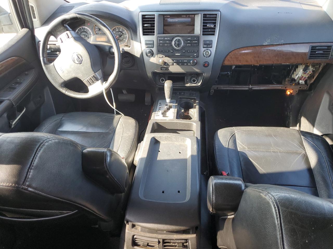 2010 Nissan Armada - Image 8