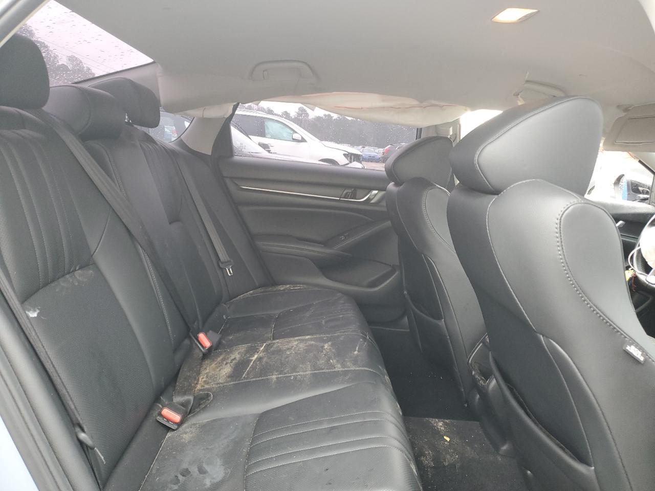 2022 Honda Accord - Image 10