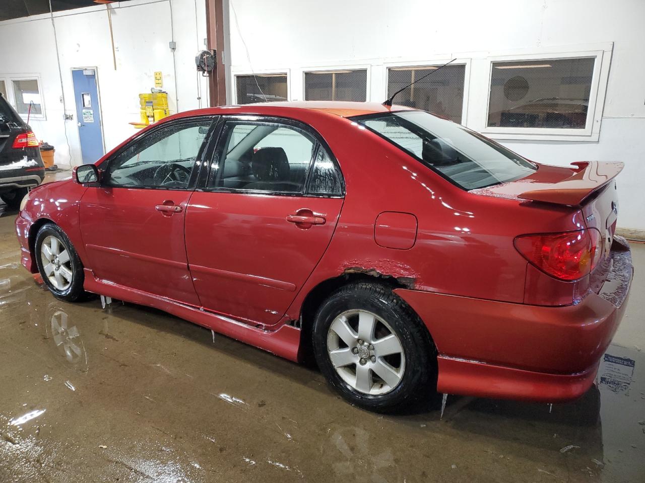 2004 Toyota Corolla - Image 2