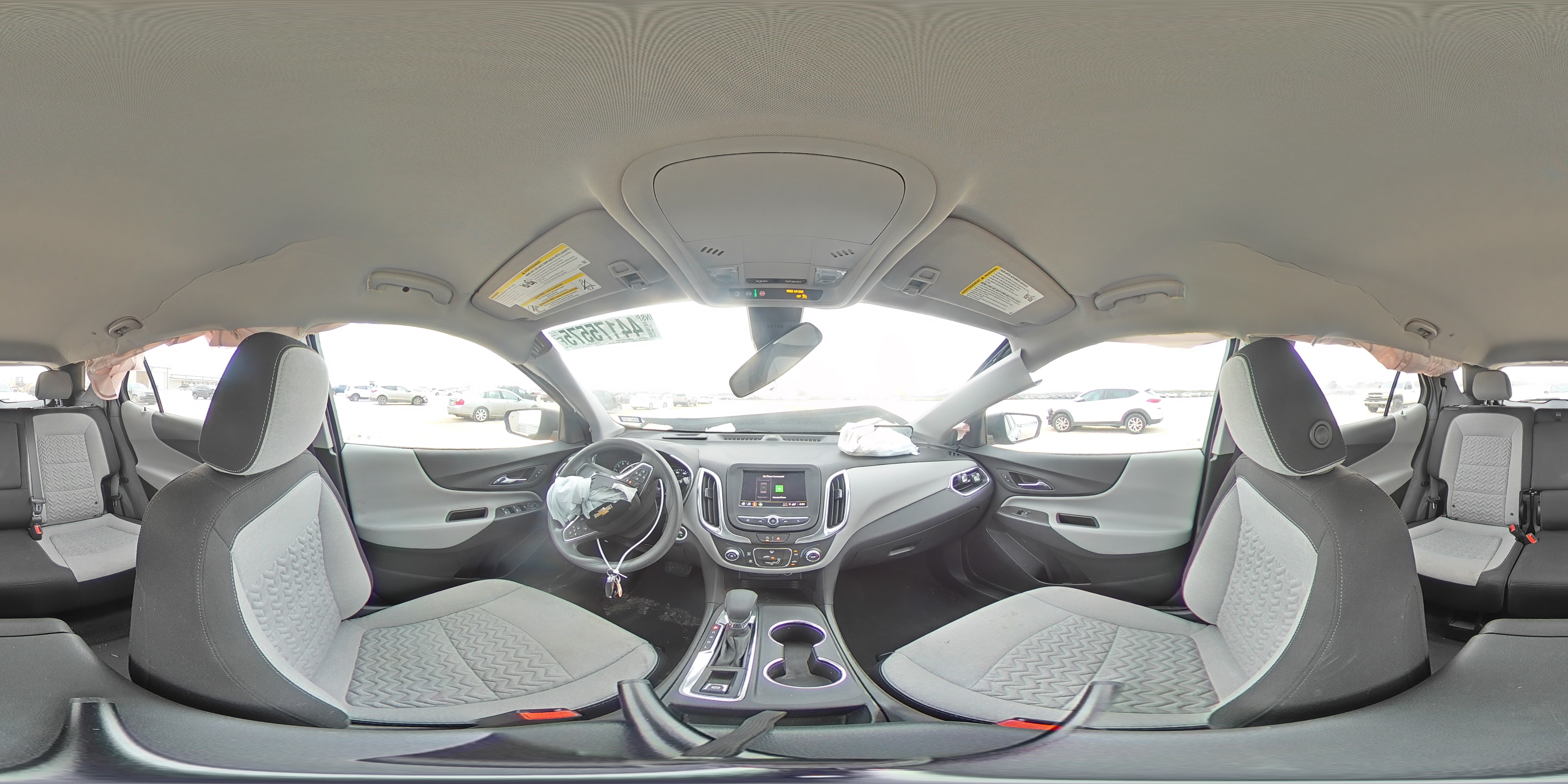 2023 Chevrolet Equinox - Image 14
