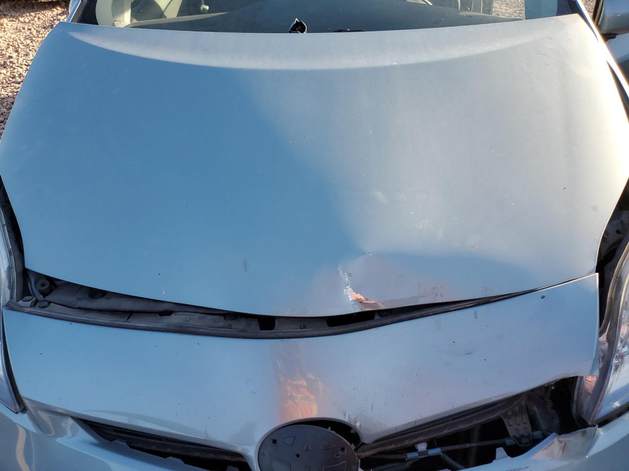 2014 Toyota Prius - Image 11