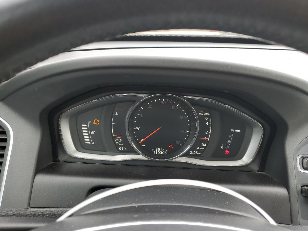 2017 Volvo XC60 - Image 9
