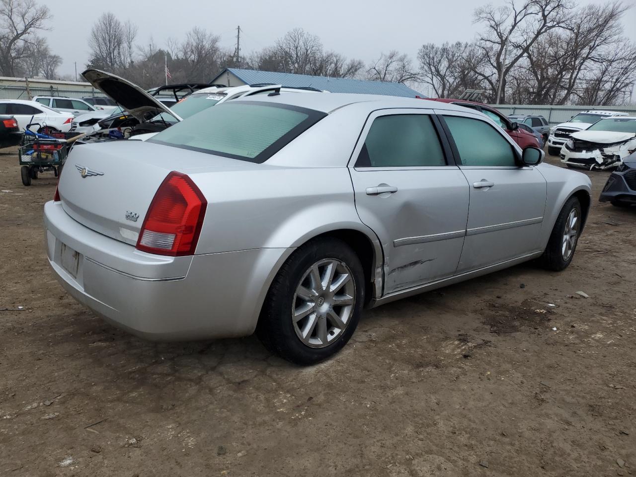 2007 Chrysler 300 - Image 3