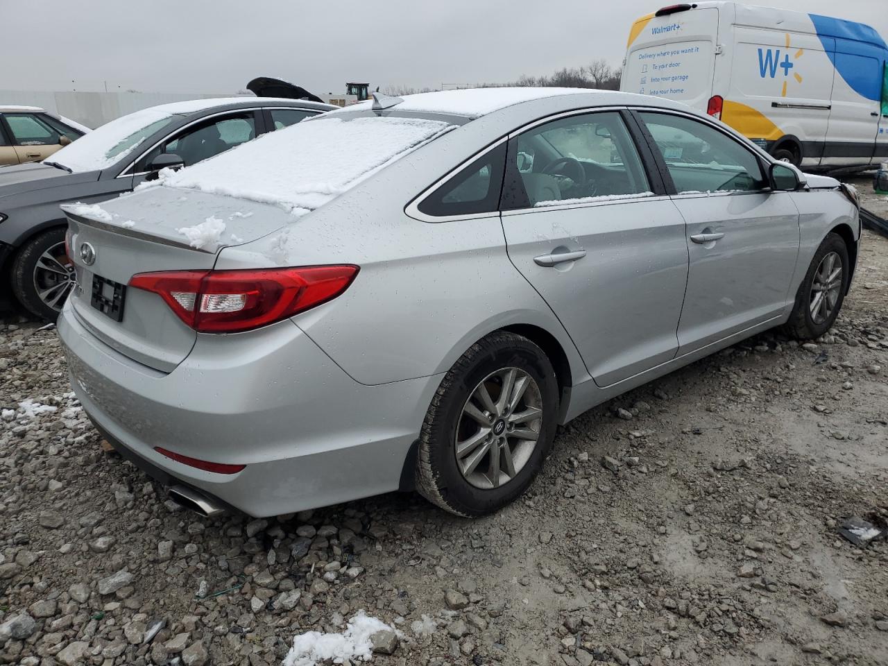 2017 Hyundai Sonata - Image 3