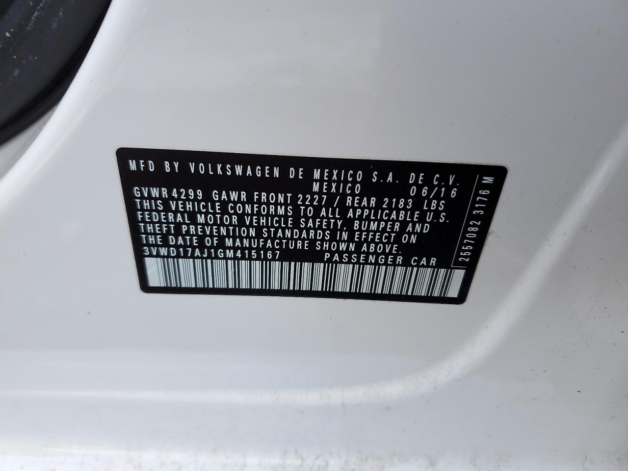 2016 Volkswagen Jetta - Image 12