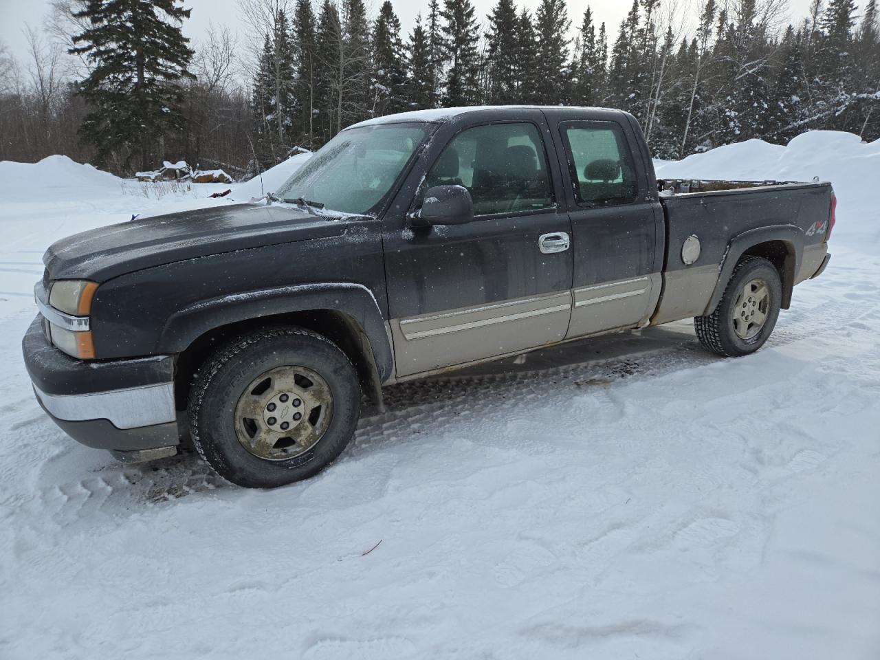 2005 Chevrolet Silverado - Image 1