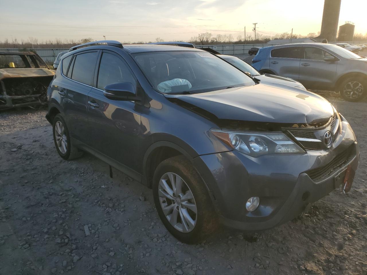 2014 Toyota RAV 4 - Image 4