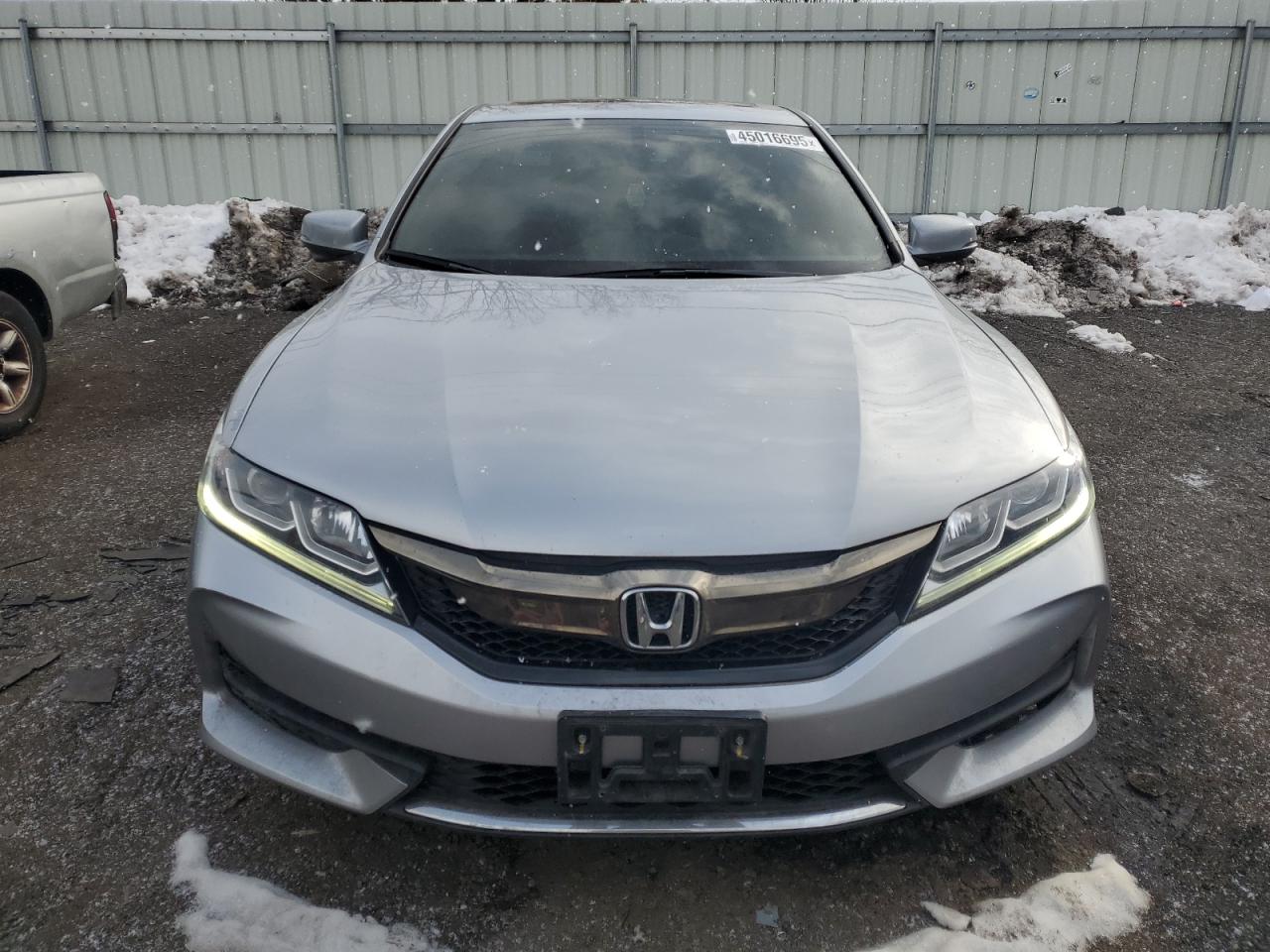 2016 Honda Accord - Image 5