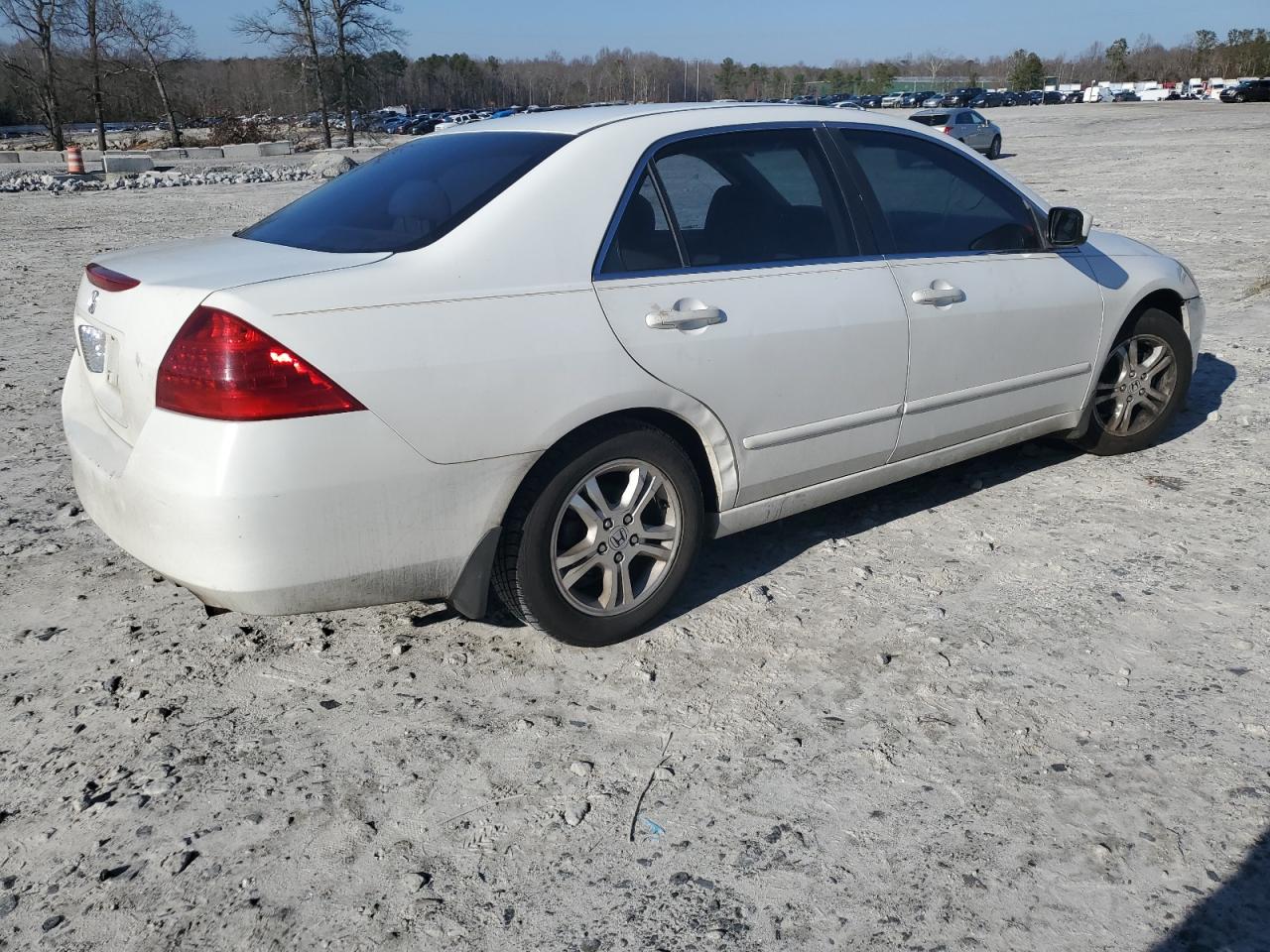 2007 Honda Accord - Image 3