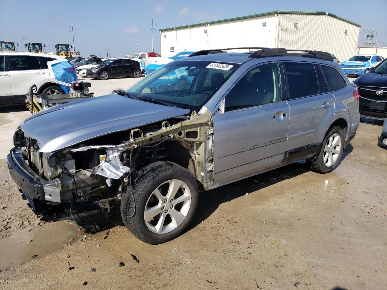 2013 Subaru Outback - Image 1
