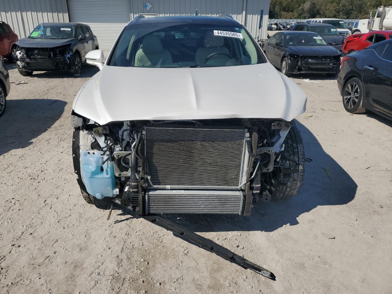 2019 Lincoln Nautilus - Image 5