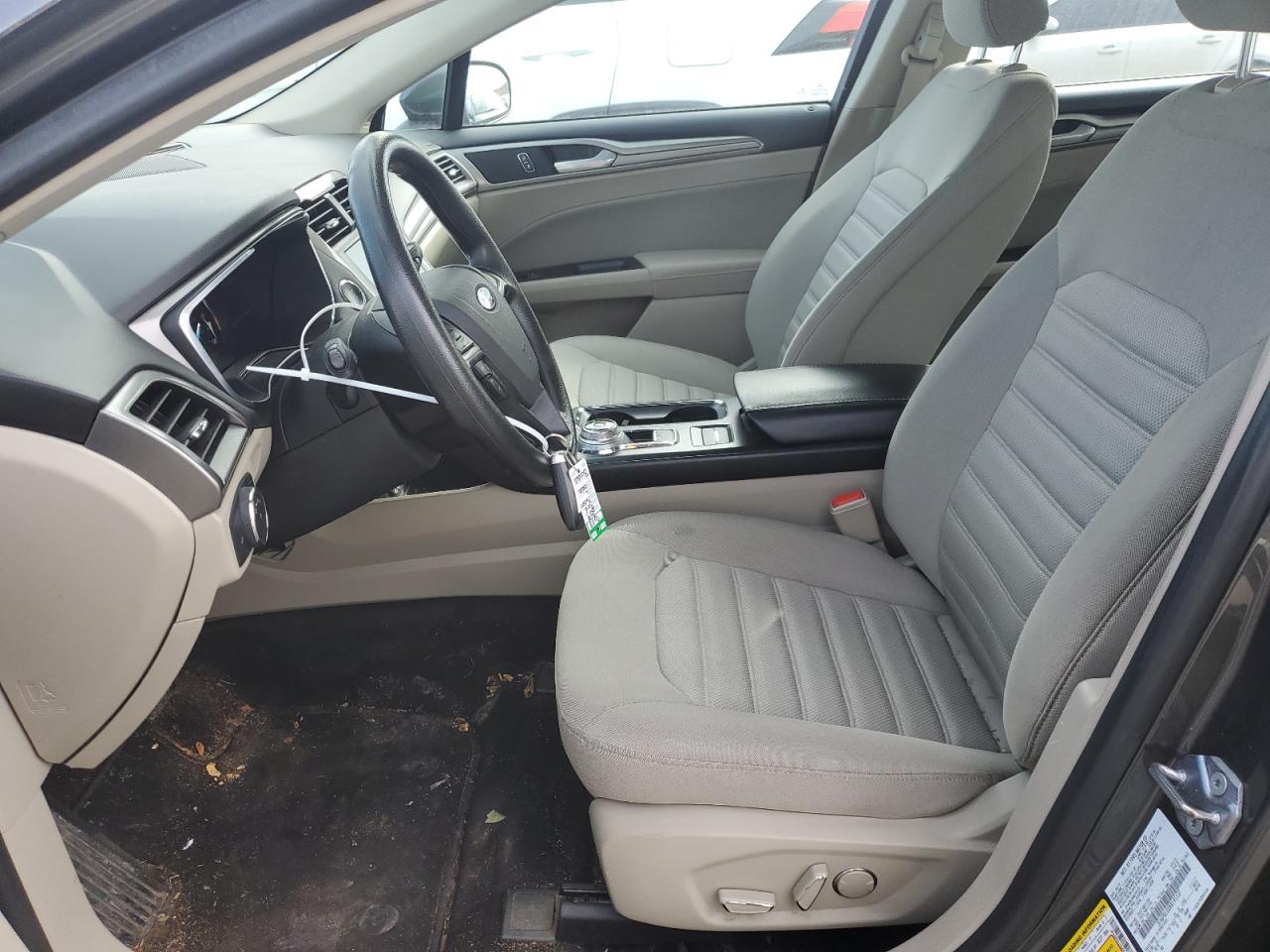 2019 Ford Fusion - Image 7