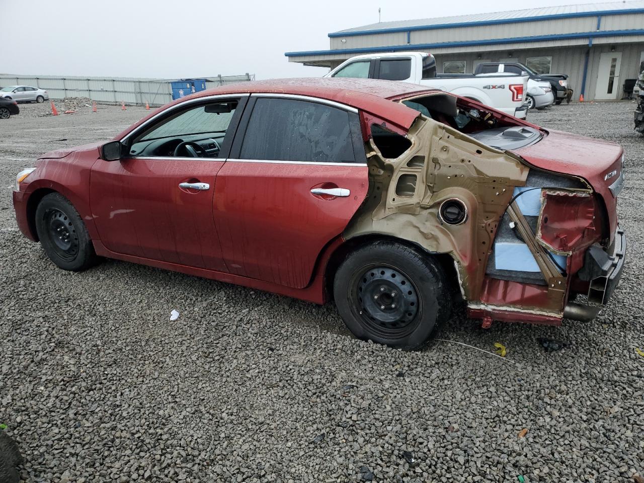 2013 Nissan Altima - Image 2