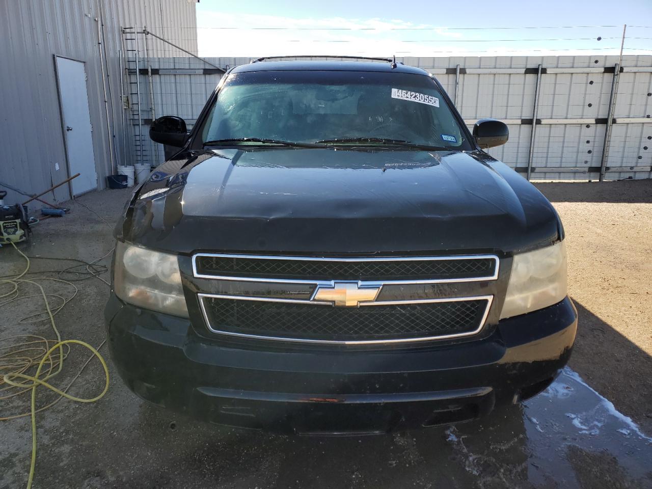 2011 Chevrolet Tahoe - Image 5