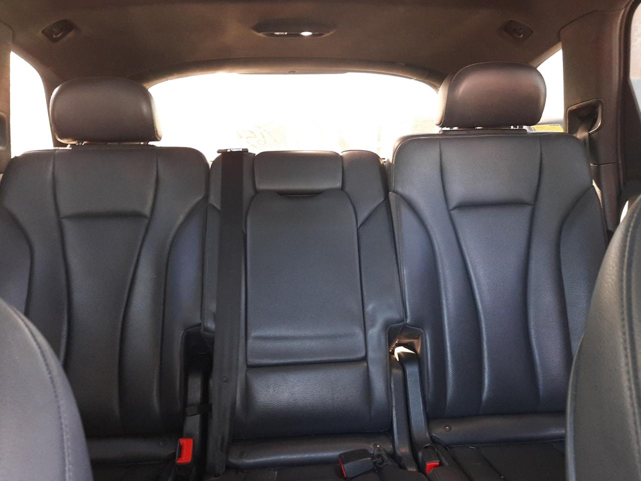 2017 Audi Q7 - Image 10