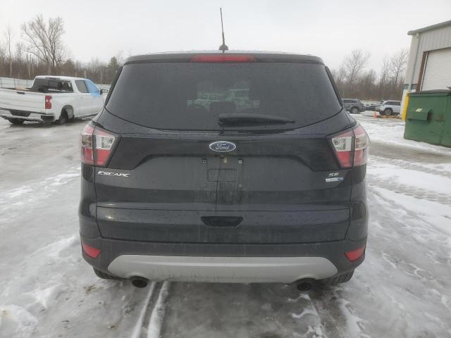  FORD ESCAPE 2017 Czarny