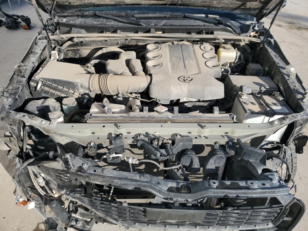 2021 Toyota 4Runner - Image 11