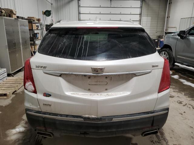  CADILLAC XT5 2019 White