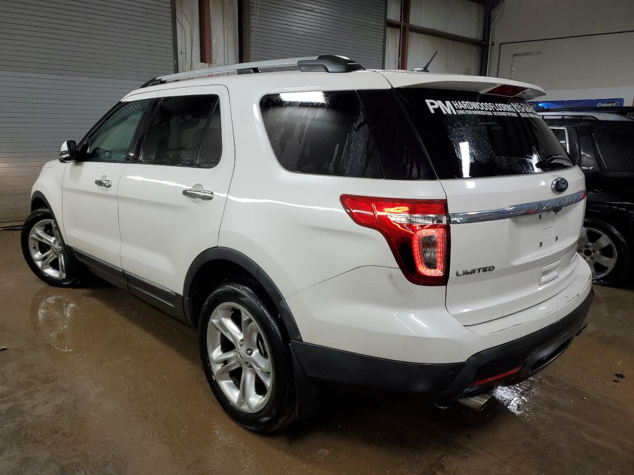 2014 Ford Explorer - Image 2