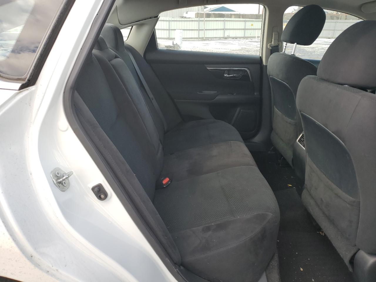 2014 Nissan Altima - Image 10
