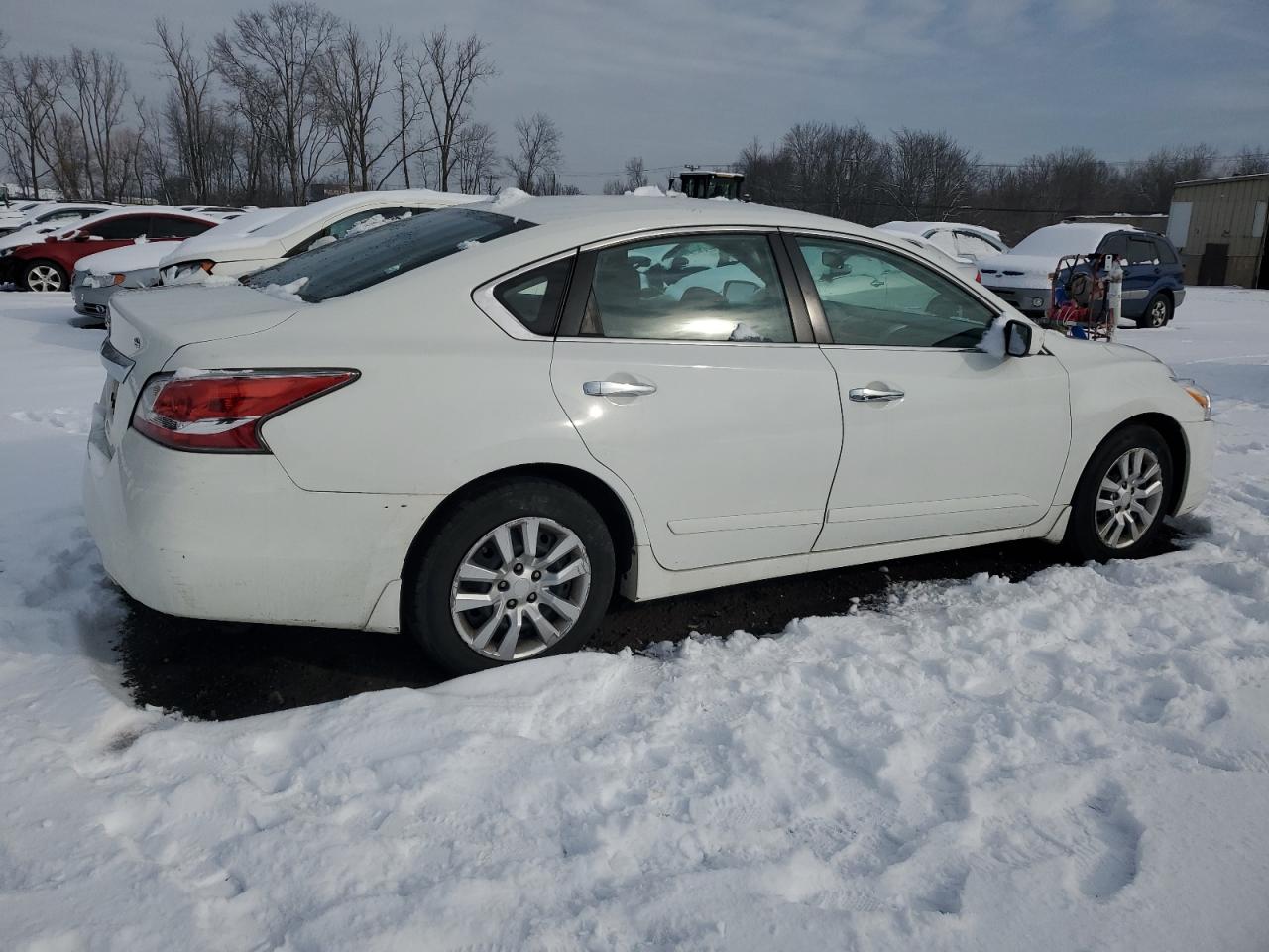 2015 Nissan Altima - Image 3