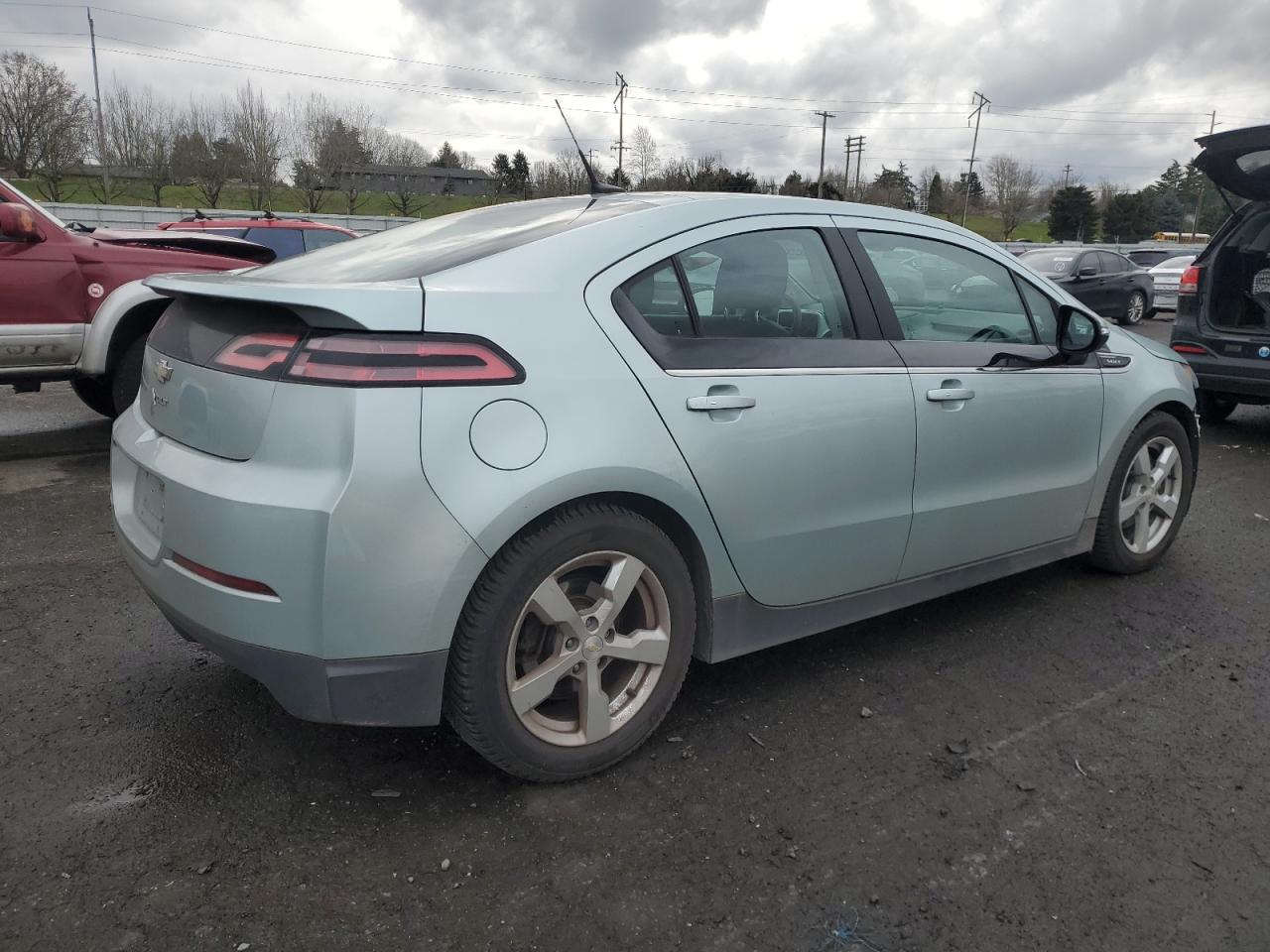 2013 Chevrolet Volt - Image 3
