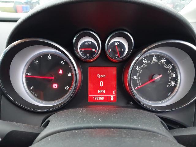 2011 VAUXHALL ASTRA SRI