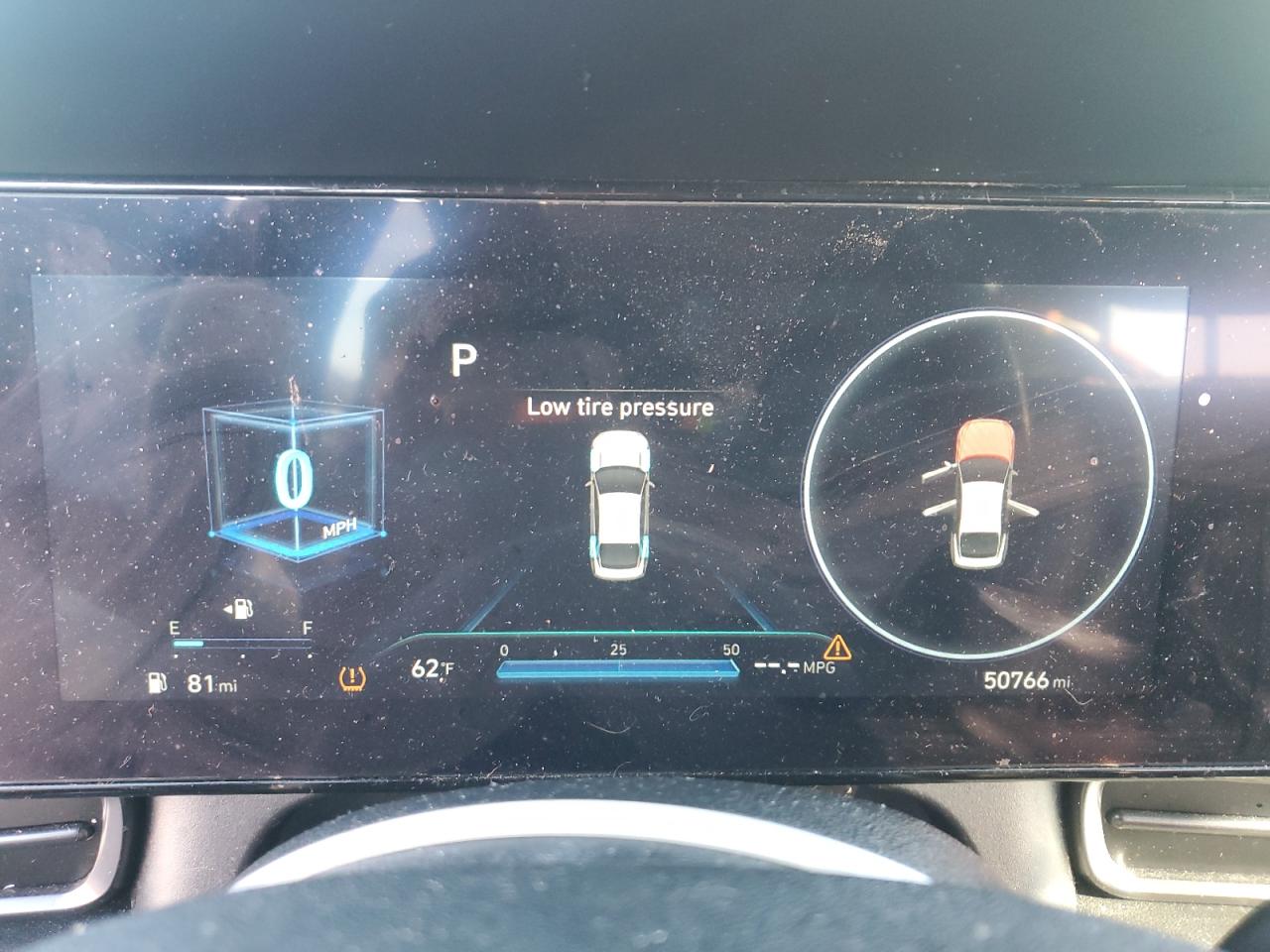 2023 Hyundai Elantra - Image 9