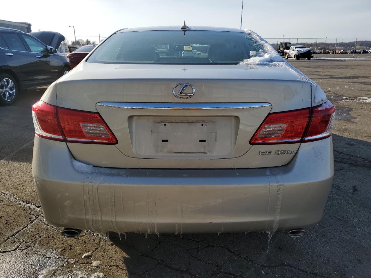 2012 Lexus ES - Image 6