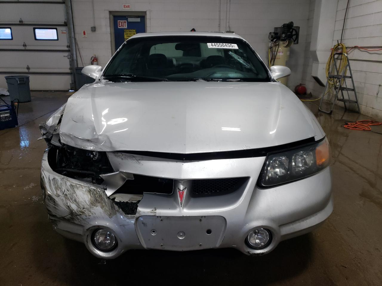 2002 Pontiac Bonneville - Image 5
