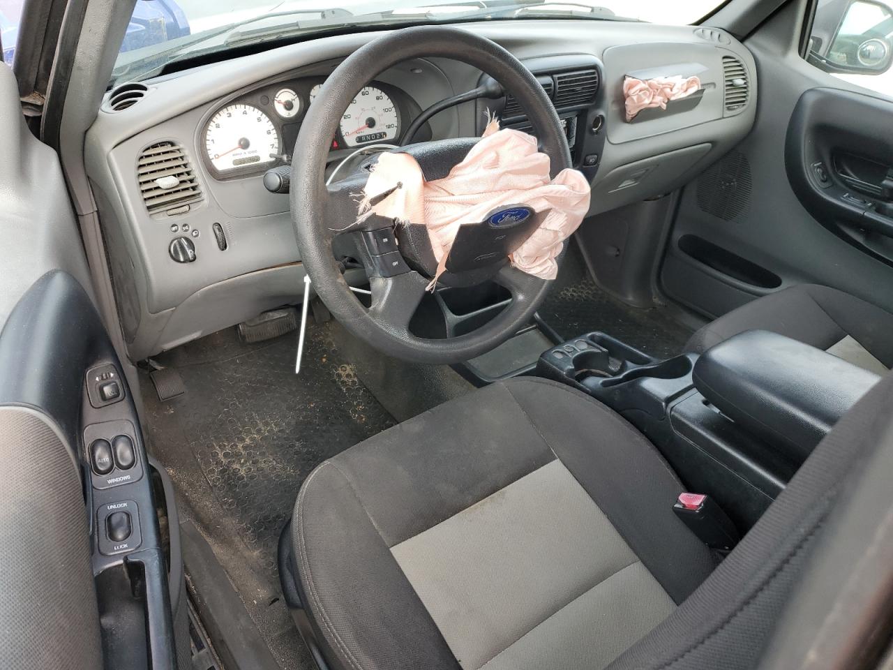 2004 Ford Ranger - Image 8