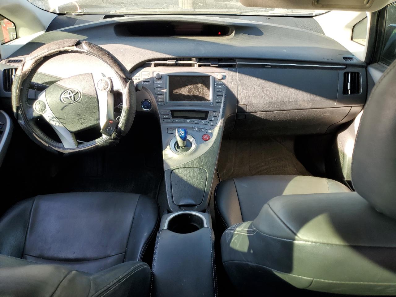 2012 Toyota Prius - Image 8