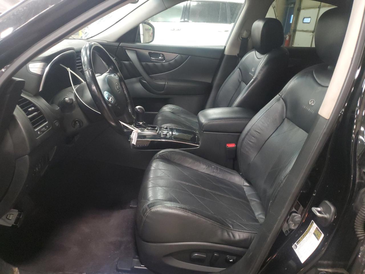 2010 Infiniti FX - Image 7