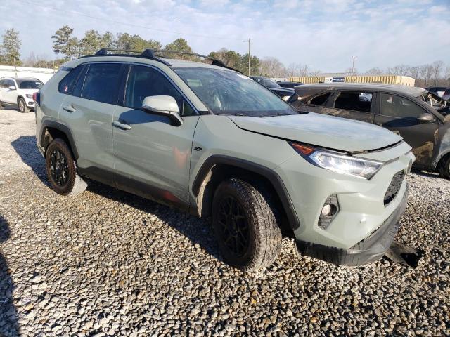 TOYOTA RAV4 2021 Зеленый