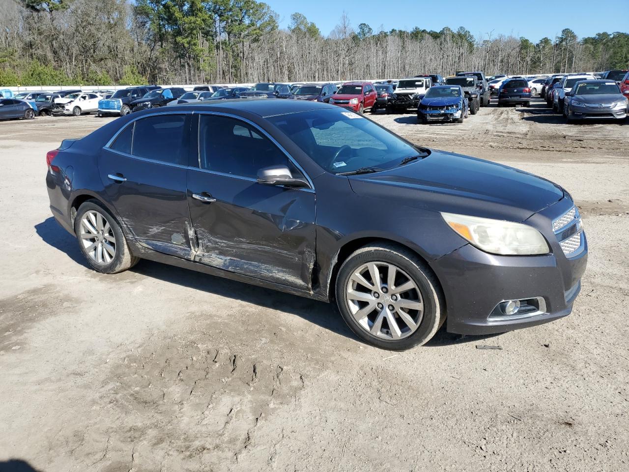 2013 Chevrolet Malibu - Image 4