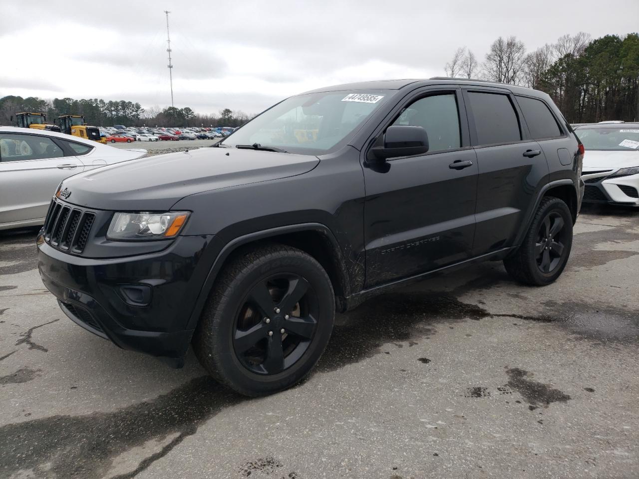 2015 Jeep Grand Cherokee - Image 1