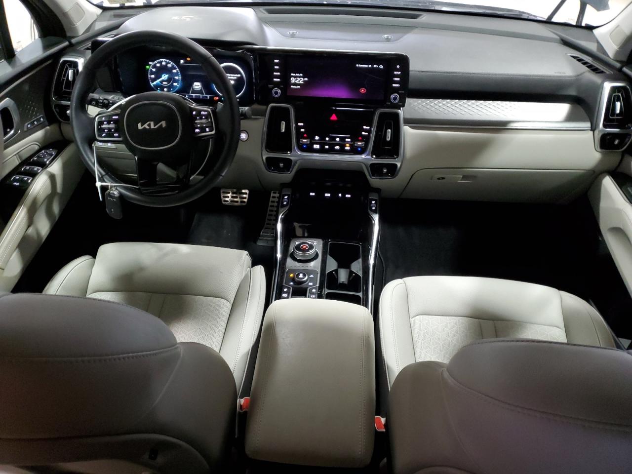 2023 Kia Sorento - Image 8