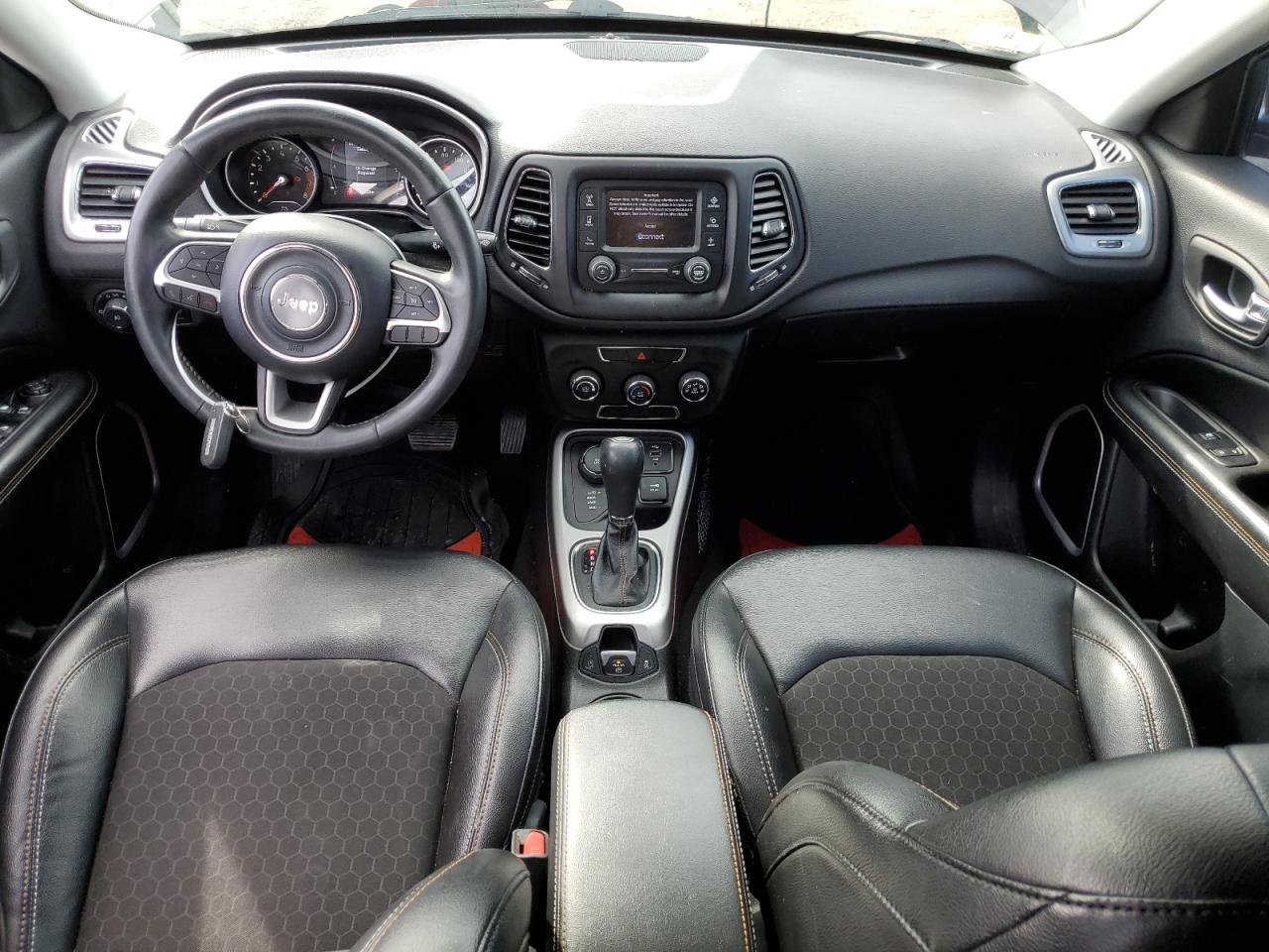 2018 Jeep Compass - Image 8